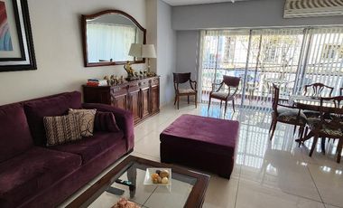 Departamento con cochera en VENTA