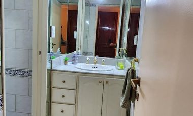 Departamento con cochera en VENTA