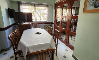 Departamento con cochera en VENTA