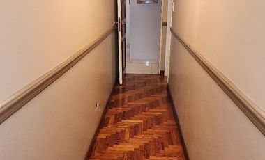 Departamento con cochera en VENTA