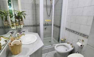 Departamento con cochera en VENTA