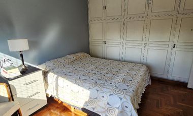 Departamento con cochera en VENTA