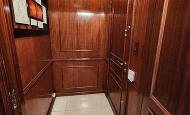 Departamento con cochera en VENTA