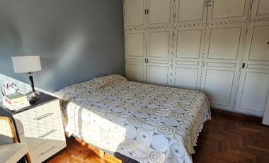 Departamento con cochera en VENTA