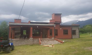 Casa en venta de 3 dormitorios en El Chuqui, Tafí del Valle cerquita de la Villa
