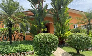 Casa en Venta- San Marino Ocean Front