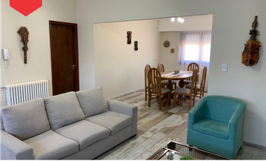Departamento (Calle Av. Kelly y 21)