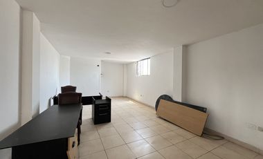 oficina en arriendo en ciudad jardín. Cod A105857