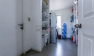 Oportunidad!! Casa en venta 5D/5B en Colina