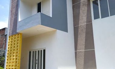 Dengan Beli Rumah Tipe 40/90 2 Lantai 400jt-an Anda bisa hemat 105jtan