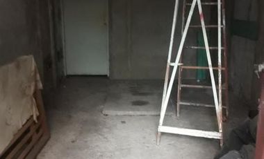 VILLA LUZURIAGA, CASA DE 4 AMBIENTES CON COCHERA y FONDO LIBRE