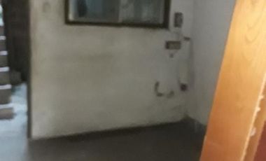 VILLA LUZURIAGA, CASA DE 4 AMBIENTES CON COCHERA y FONDO LIBRE