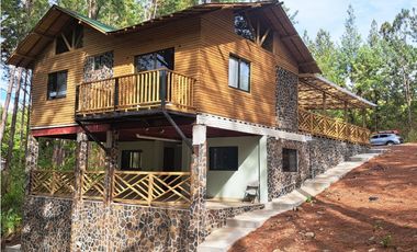 VENTA o aquiler CASA NUEVA 5 REC EN ALTOS DEL MARIA