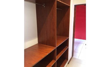 Casa con piscina y amplio quincho barrio Constitución