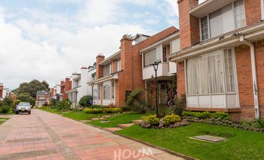 Casa Montearroyo, Los Cedros ID: 20171r