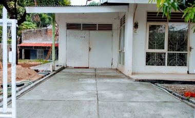 [93D439] For Rent 4 Bedroom House, 120m2 - Cakung, East Jakarta