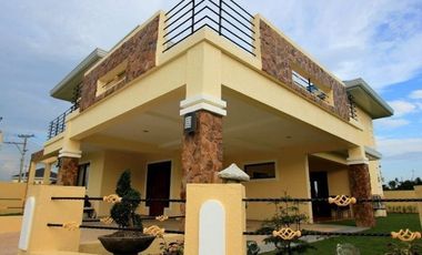 2 Storey House for Rent with 4 Bedroom in Angeles City Near