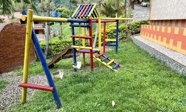 apartamento en arriendo en centro sector la gloria. Cod A9763517