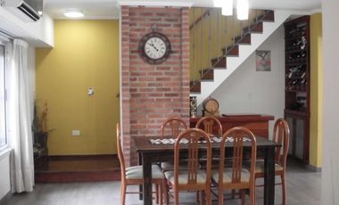 VENTA - TAPIALES - CASA 5 AMB - COD 580