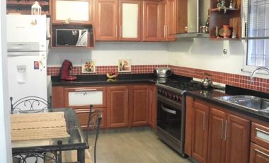 VENTA - TAPIALES - CASA 5 AMB - COD 580