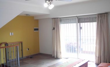 VENTA - TAPIALES - CASA 5 AMB - COD 580