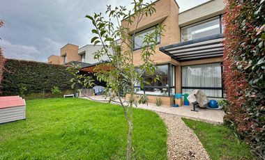 casa en venta en cajicá - vía zipaquirá. Cod V5584