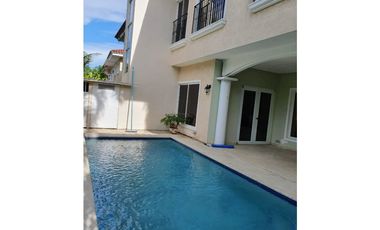 VENTA CASA COSTA DEL ESTE