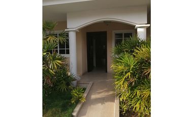 VENTA CASA COSTA DEL ESTE