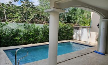 VENTA CASA COSTA DEL ESTE