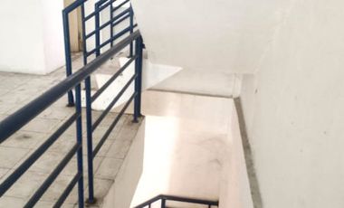 Disewakan Ruko 3 Lantai Lokasi Strategis