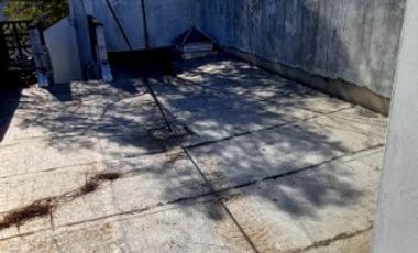 Casa con Departamento en venta en Bernal Oeste