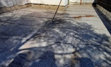 Casa con Departamento en venta en Bernal Oeste