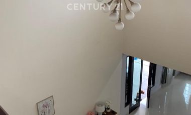 Rumah Modern 2 Lantai Lokasi Strategis Di Cipinang Jakarta S9305