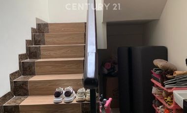 Rumah Modern 2 Lantai Lokasi Strategis Di Cipinang Jakarta S9305