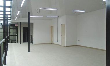 PR12311 SE ARRIENDA OFICINA EN SECTOR SIMON BOLIVAR, ITAGUI