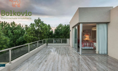 CASA EN VENTA  EN COSTA ESMERALDA- MARITIMO II 40