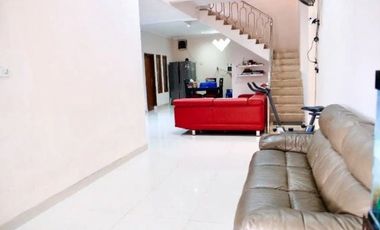 Rumah Karang Tengah Perumahan Cantik Strategis