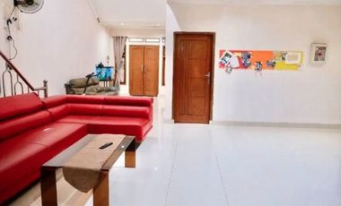 Rumah Karang Tengah Perumahan Cantik Strategis