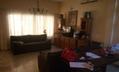 Casa en venta en Ramos Mejia Sur