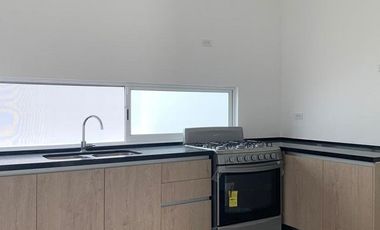 Casa Inteligente en Venta de 3 Recamaras con Paneles Solares en Privada en Poligono Sur de Cancún