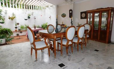 casa en venta en ciudad jardín. Cod V90649