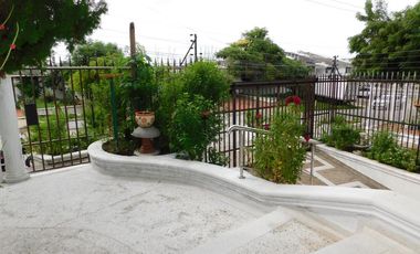 casa en venta en ciudad jardín. Cod V90649