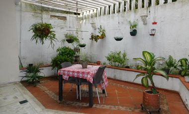 casa en venta en ciudad jardín. Cod V90649