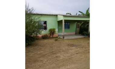Vendo casa finca en los Pericos, Montería