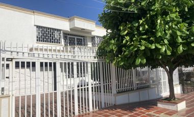 casa en venta en el tabor. Cod V102247