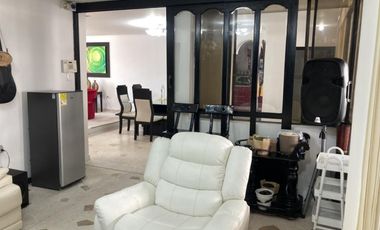 casa en venta en el tabor. Cod V102247