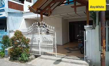 Disewakan Rumah Siap Huni Di Jl. Semolowaru Selatan, Surabaya