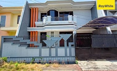 Dijual/Disewakan Rumah 2 lantai di Manyar Kertoadi, Surabaya