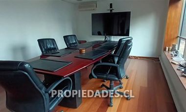 Oficina en Venta en Isidora Goyenechea / El Bosque