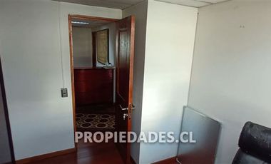 Oficina en Venta en Isidora Goyenechea / El Bosque